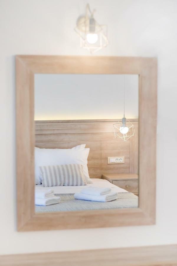 Porfyris Studios And Apartments Karpathos Luaran gambar