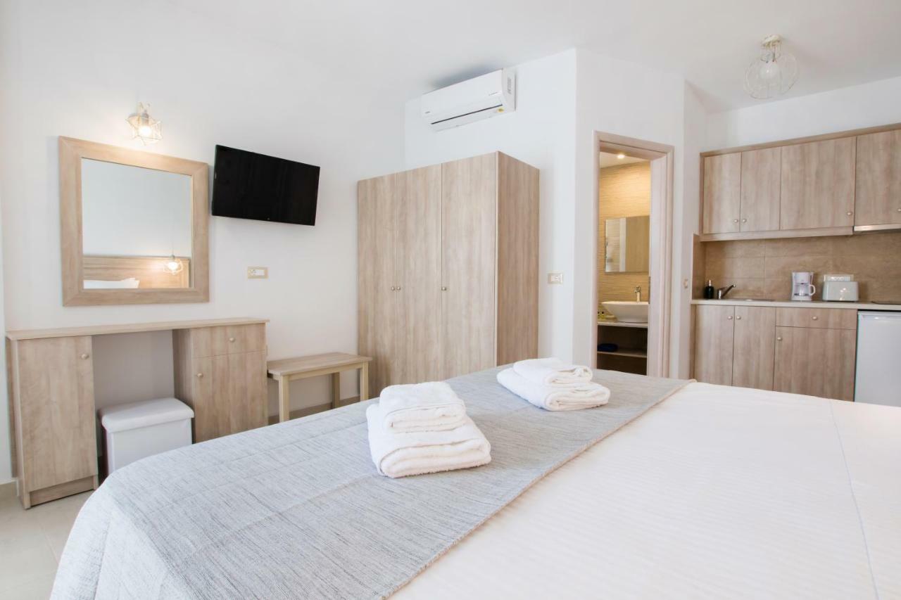 Porfyris Studios And Apartments Karpathos Luaran gambar