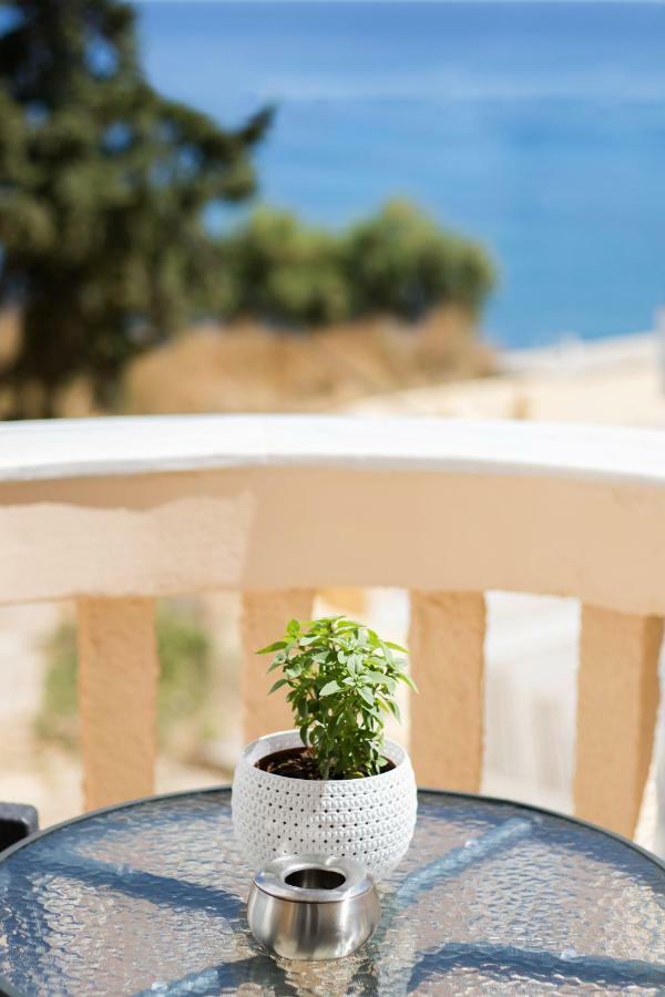 Porfyris Studios And Apartments Karpathos Luaran gambar