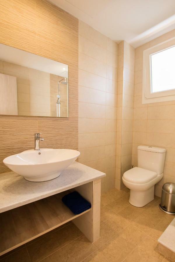 Porfyris Studios And Apartments Karpathos Luaran gambar