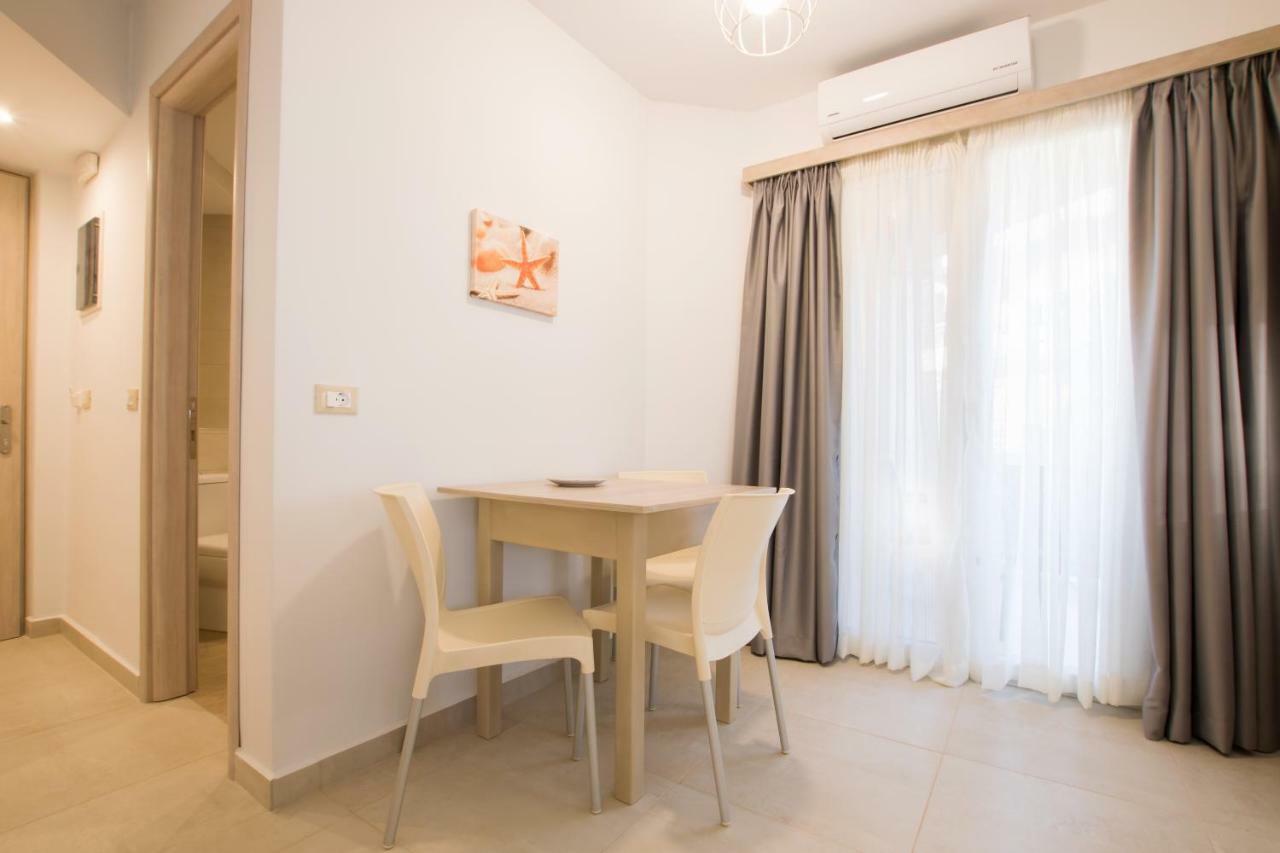 Porfyris Studios And Apartments Karpathos Luaran gambar