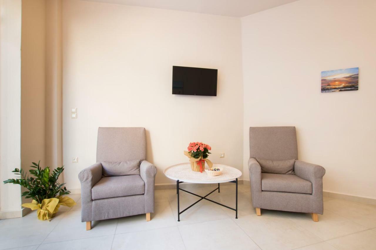 Porfyris Studios And Apartments Karpathos Luaran gambar