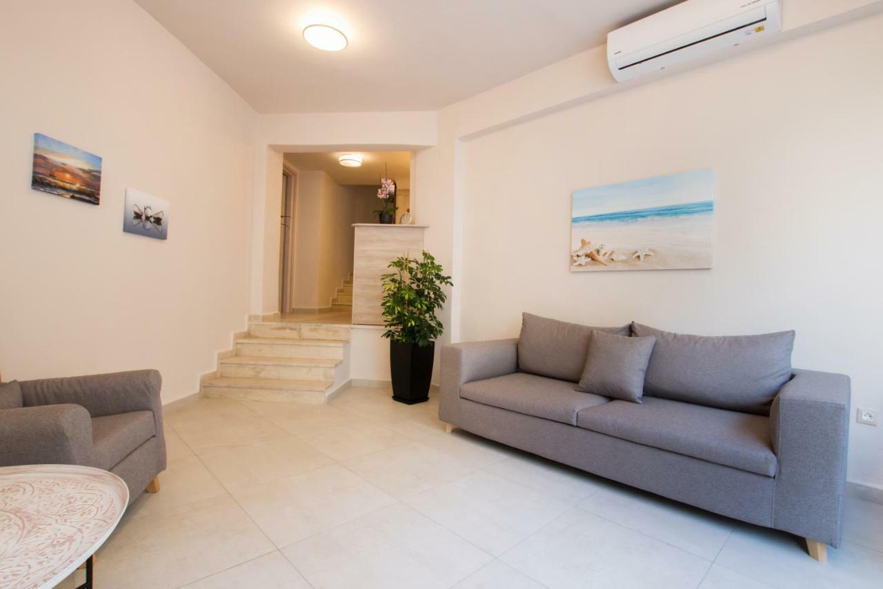 Porfyris Studios And Apartments Karpathos Luaran gambar